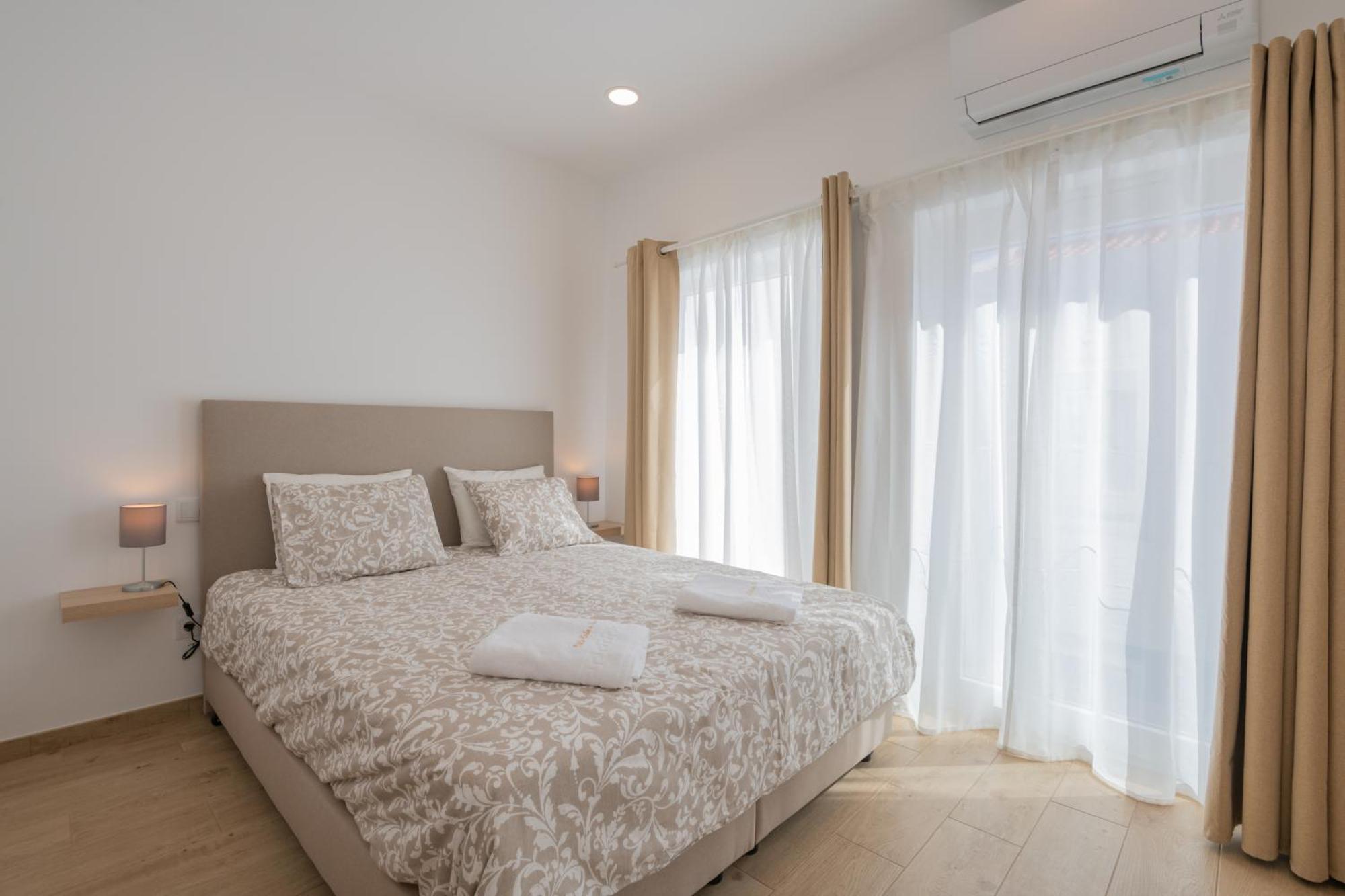 Villa Harbour Rooms & Apartments Vila Nova de Milfontes Exteriör bild